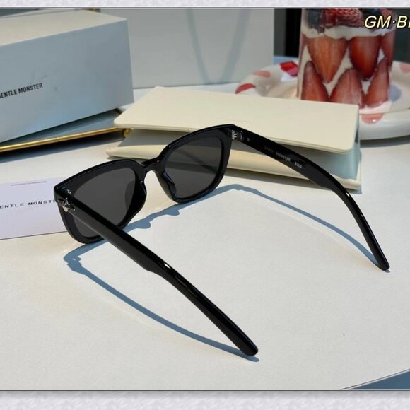 Gentle Monster BILLY Black Sunglasses main image 7